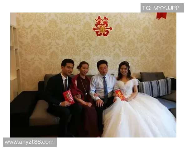 足球明星与日本美女携手共度人生开启幸福新篇章